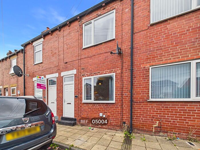2 Bedroom Terraced House To Rent In Manor Grove, Castleford, WF10
