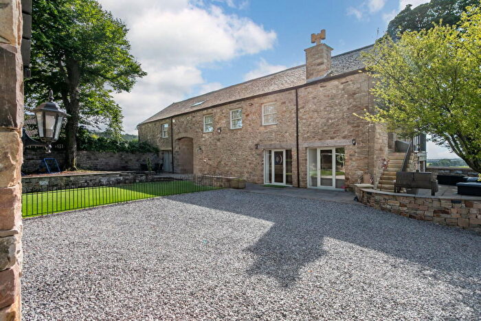 5 Bedroom Coach House For Sale In Tithe Barn, Over Kellet, Carnforth, LA6