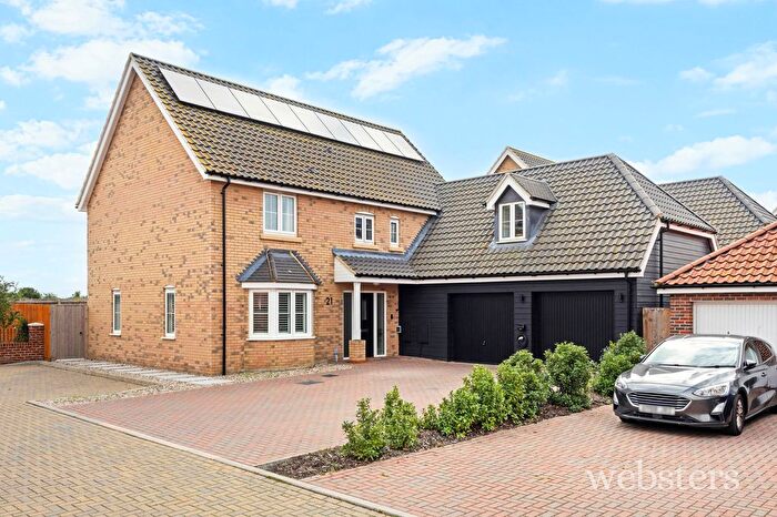 5 Bedroom Detached House For Sale In Bobbins Way, Swardeston, NR14