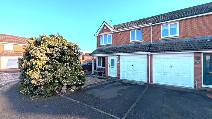 3 Bedroom Semi Detached House For Sale In Sweetbriar Way, Blyth, NE24