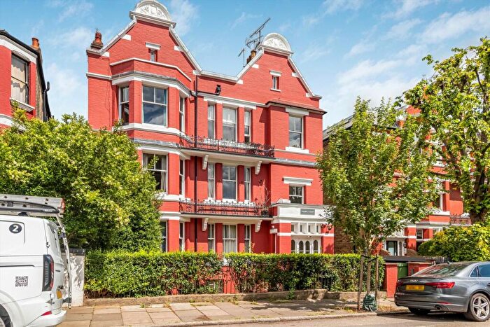 1 Bedroom Flat For Sale In Anson Road, Tufnell Park, N7