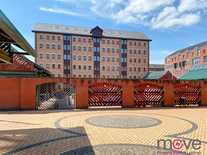 1 Bedroom Flat To Rent In Britannia Warehouse, Gloucester, GL1