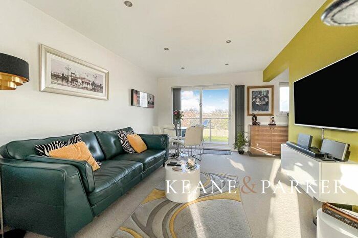 2 Bedroom Flat For Sale In Causeway View, Turnchapel, PL9