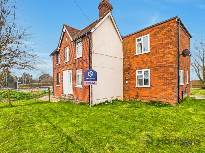 3 Bedroom Semi-Detached House For Sale In Dungate Cottages, Kingsdown, Sittingbourne, Kent, ME9