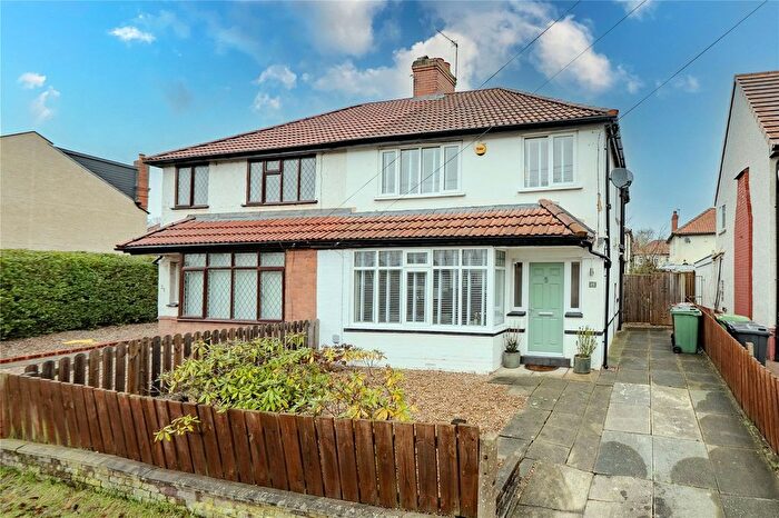 3 Bedroom Semi-Detached House For Sale In Nunroyd Road, Leeds, West Yorkshire, LS17