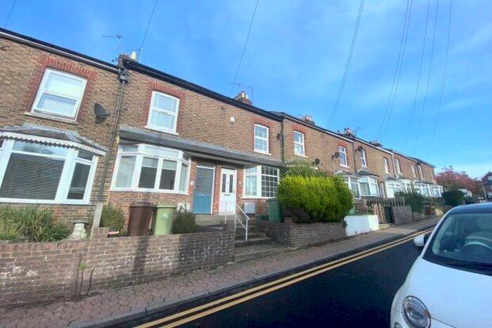 2 Bedroom Property To Rent In Park Street, Tunbridge Wells, TN2