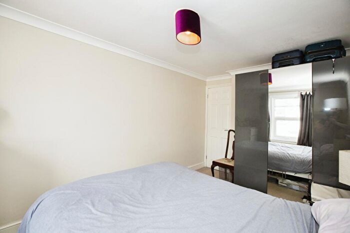 2 Bedroom Apartment To Rent In St Georges Road, Leyton, E10