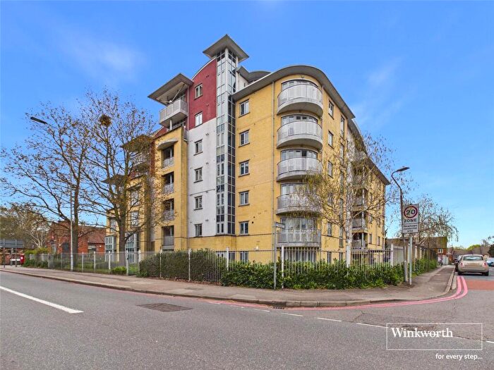 2 Bedroom Apartment For Sale In The Pinnacle, Kings Road, Reading, Berkshire, RG1