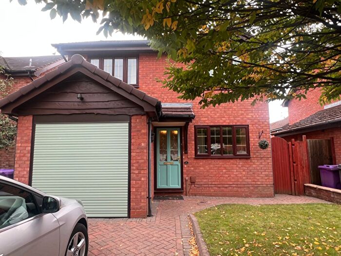 3 Bedroom Property To Rent In Camrose Gardens, Pendeford, Wolverhampton, WV9