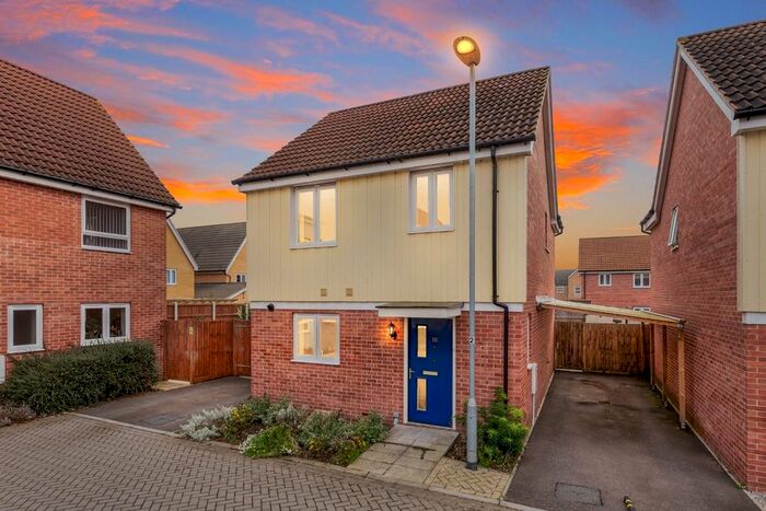 3 Bedroom Detached House To Rent In Redwing Close, Stanway, Colchester CO3