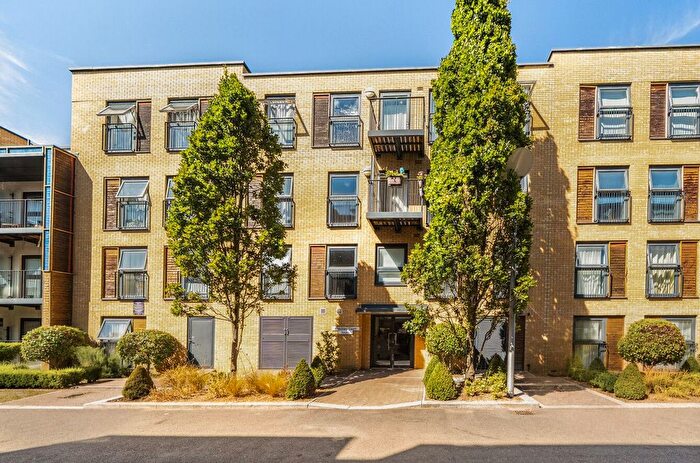 1 Bedroom Flat For Sale In Bletchley Court, Letchworth Road, Stanmore, HA7
