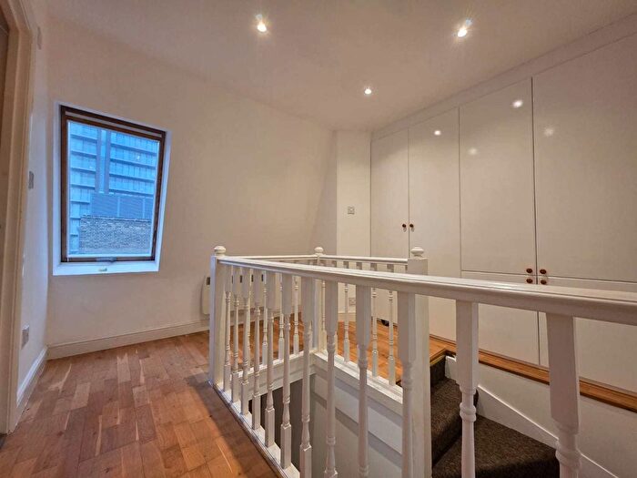1 Bedroom Studio To Rent In Shoreditch High Street, London, E1