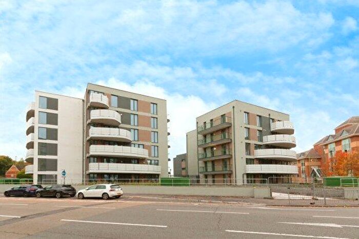 1 Bedroom Property To Rent In Farnborough Road, Farnborough, GU14