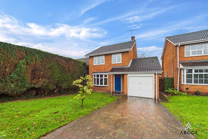 3 Bedroom Detached House For Sale In Hillside Drive, Little Haywood, ST18