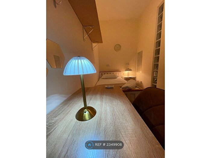 1 Bedroom Flat To Rent In Oak Terrace, Liverpool, L7