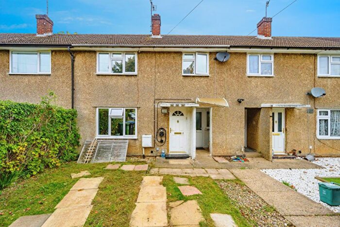 3 Bedroom Terraced House For Sale In Ritcroft Drive, Hemel Hempstead, HP3