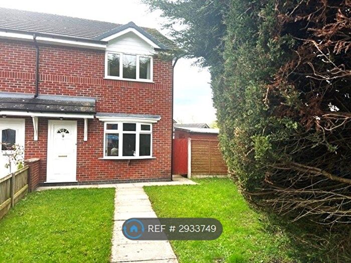 3 Bedroom Semi-Detached House To Rent In Danebank Avenue, Crewe, CW2