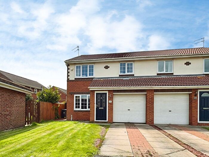 3 Bedroom Semi-Detached House For Sale In Monks Wood, North Shields, NE30