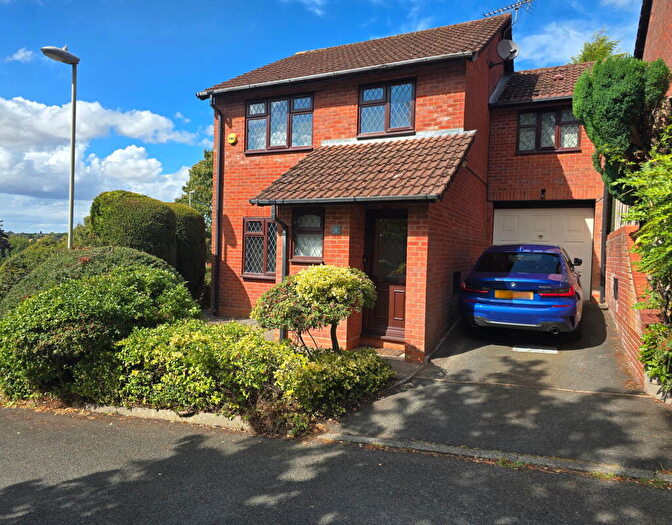4 Bedroom Detached House For Sale In Corve View, Northway, Sedgley, DY3