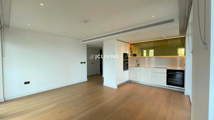 2 Bedroom Flat To Rent In Wood Lane, London, W12