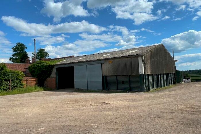 4 Bedroom Barn Conversion For Sale In Knowle, Solihull, B93