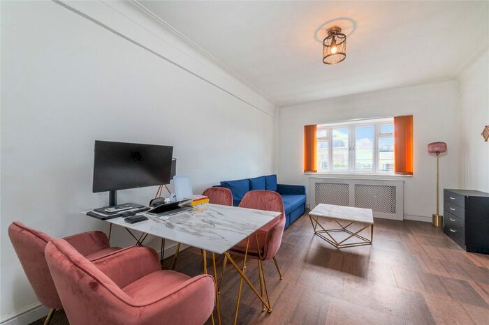 1 Bedroom Flat To Rent In Regency Lodge, Adelaide Road, NW3