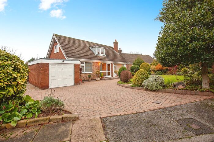 3 Bedroom Detached Bungalow For Sale In Lime Grove, Broom, Rotherham, S60