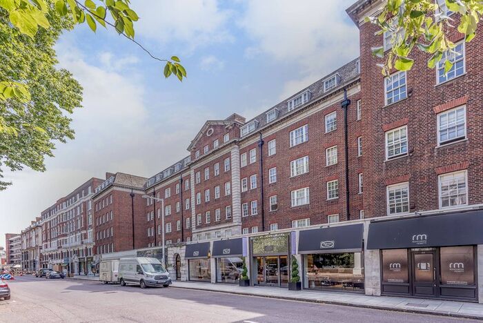 2 Bedroom Flat To Rent In Fulham Road, Chelsea, London, SW3