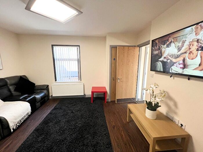 1 Bedroom Apartment To Rent In Students - - Friar Gate, Derby, Derbyshire, Low Security Deposit, DE1