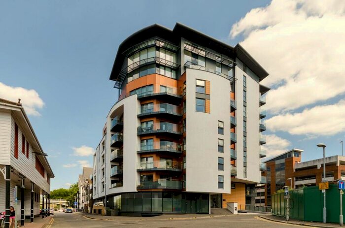 1 Bedroom Flat To Rent In Water Lane, Kingston, Kingston Upon Thames, KT1