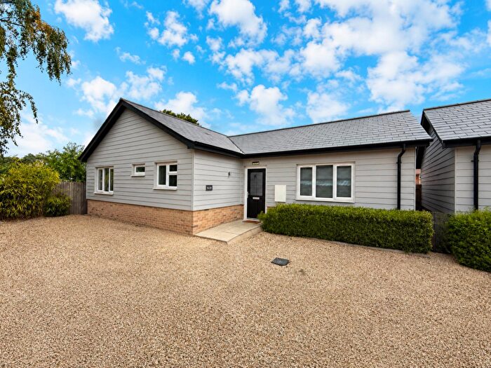 3 Bedroom Bungalow To Rent In The Street, Beck Row, IP28