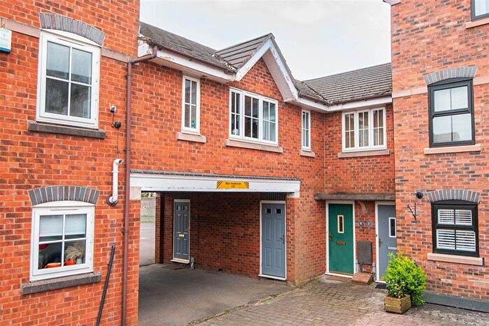 2 Bedroom Flat For Sale In Coronation Court, Croston, Leyland, PR26