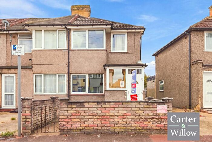 3 Bedroom End Of Terrace House For Sale In Second Avenue, Dagenham, RM10