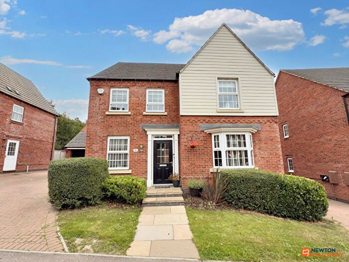 4 Bedroom Detached House For Sale In Primrose Drive, Coalville, LE67
