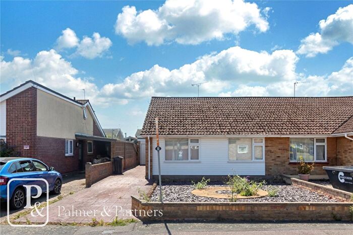 3 Bedroom Bungalow For Sale In Hawkins Road, Alresford, Colchester, Essex, CO7