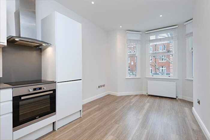 1 Bedroom Flat To Rent In Randolph Avenue, London, W9