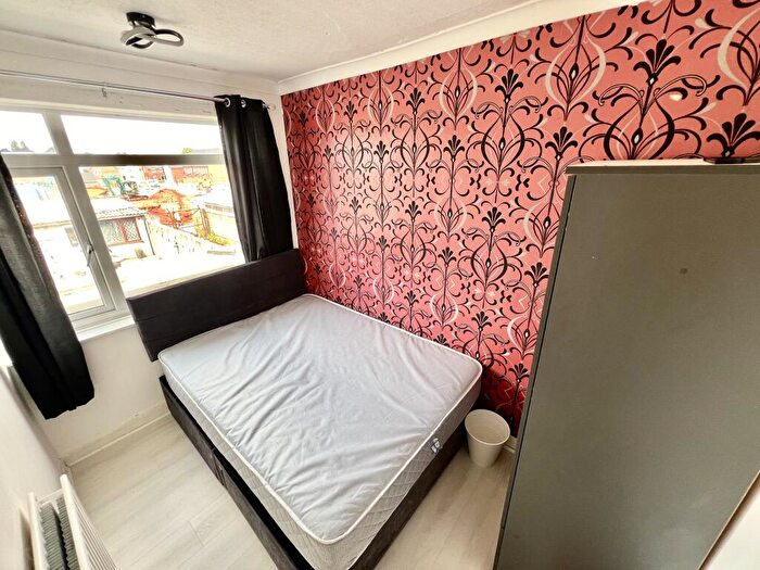 1 Bedroom House To Rent In Burnaby Road, CV6