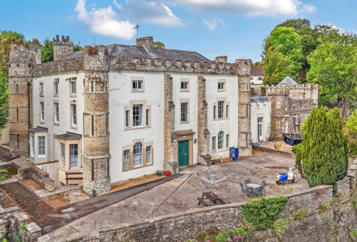 2 Bedroom Apartment For Sale In Willsbridge House, Willsbridge Hill, Bristol, BS30