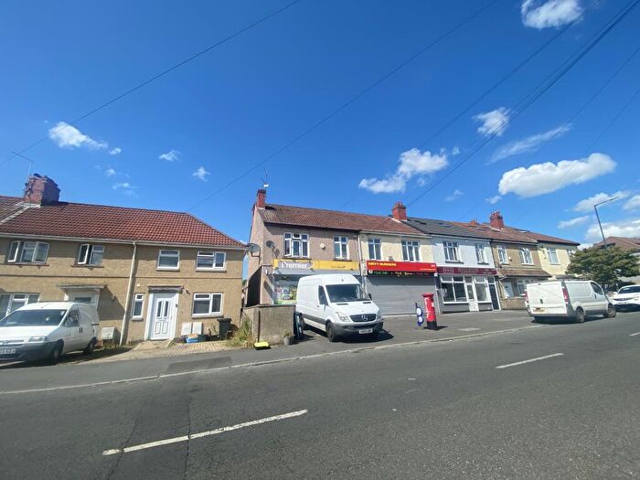 3 Bedroom Apartment To Rent In Hillside Road, Bristol, BS5