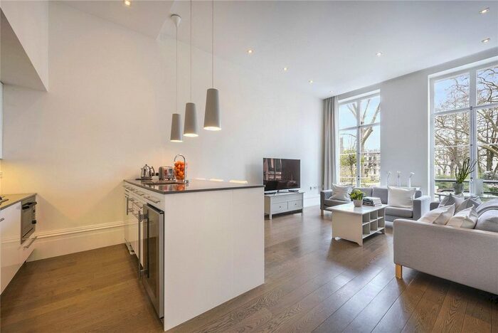 2 Bedroom Flat To Rent In Cleveland Square, Bayswater, London, W2