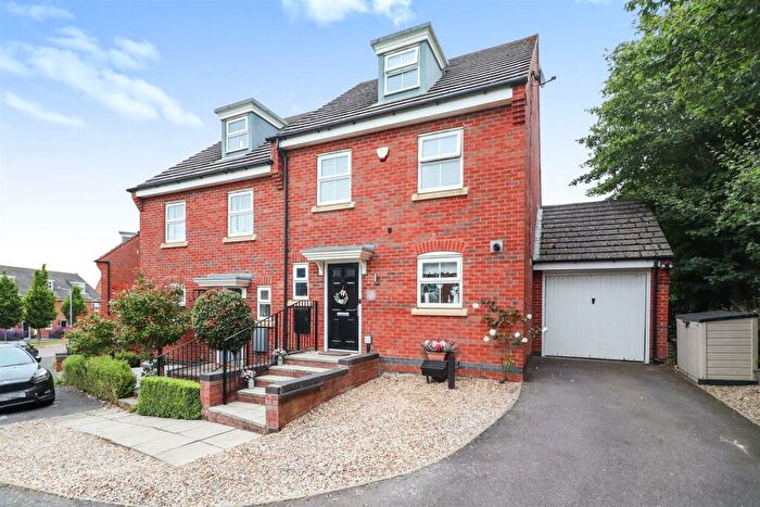 3 Bedroom End Of Terrace House For Sale In Patenall Way, Higham Ferrers, NN10