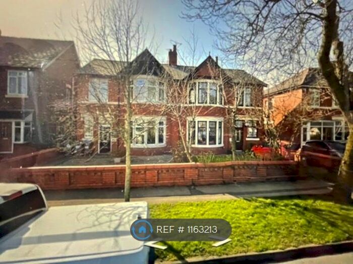 1 Bedroom Flat To Rent In West Park Drive, Blackpool, FY3