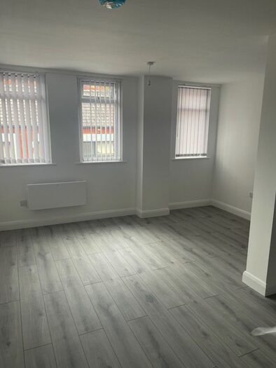 Studio To Rent In Yorkshire Street, Oldham, OL1