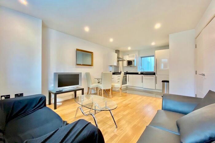 2 Bedroom Flat To Rent In Bedford Street, Leeds, LS1