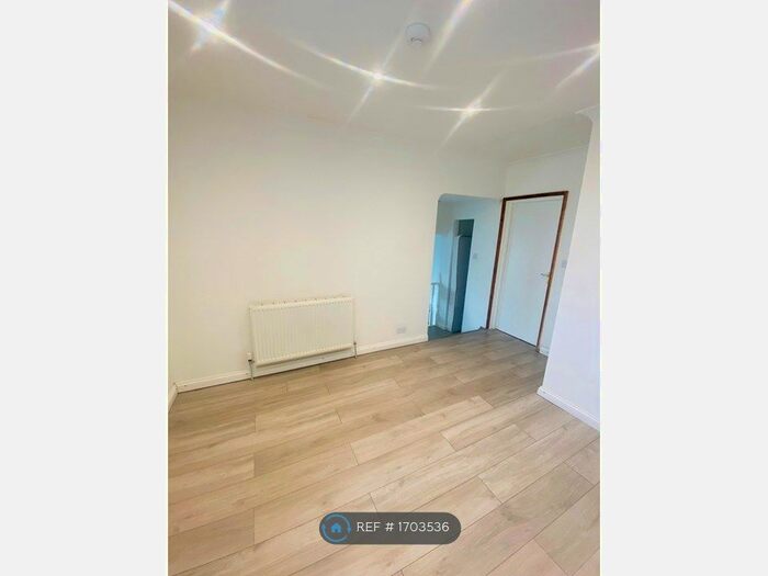 1 Bedroom Flat To Rent In North Street, Brighton And Hove, BN1