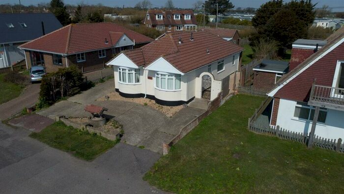 3 Bedroom Detached Bungalow To Rent In Old Dover Road, Capel-Le-Ferne, Folkestone, CT18