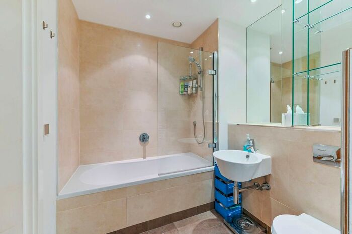 1 Bedroom Flat To Rent In Altitude Apartments, Central Croydon, Croydon, CR0
