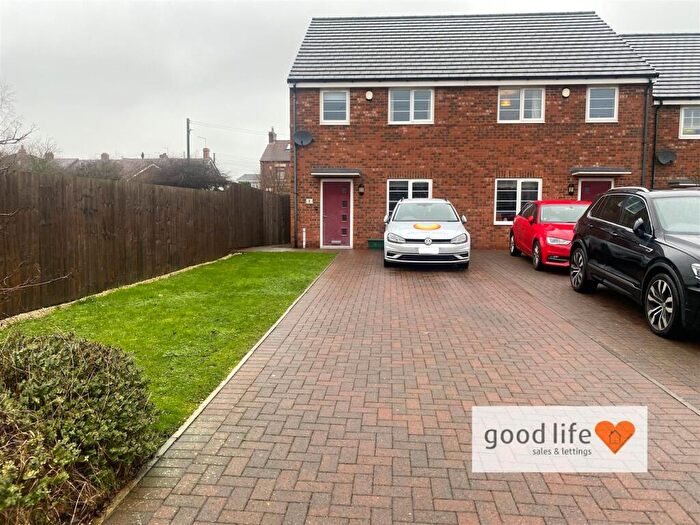 3 Bedroom Semi Detached House For Sale In Lady Milbanke Mews, Seaham, SR7