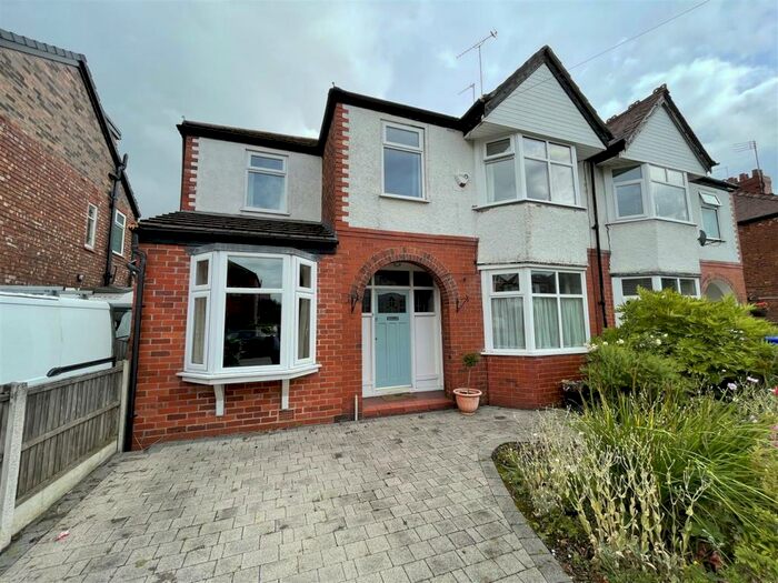 4 Bedroom House To Rent In Vicars Road, Manchester, M21