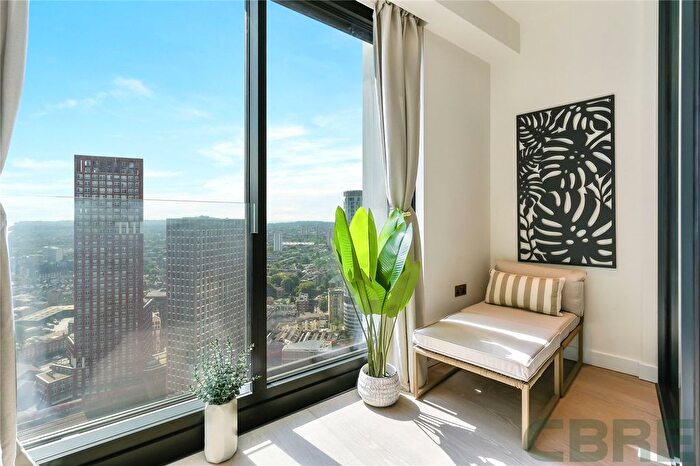 1 Bedroom Flat To Rent In River Park Tower, Nine Elms Lane, SW8